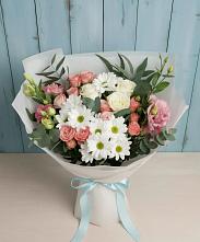 Букет цветов из:  Розы, Лизиантусы и Хризантемы #REPLACE_PRED# Онеге