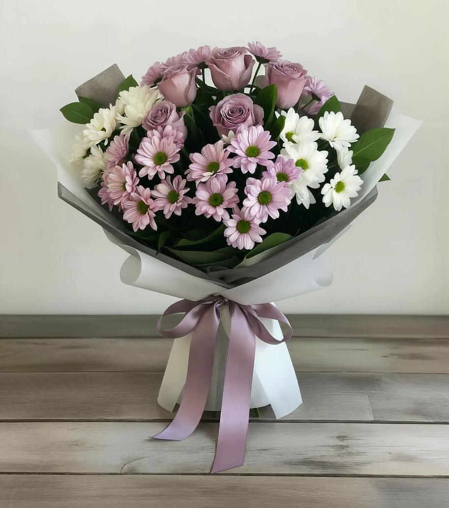 Букет цветов из: Хризантемы и Розы в Онеге