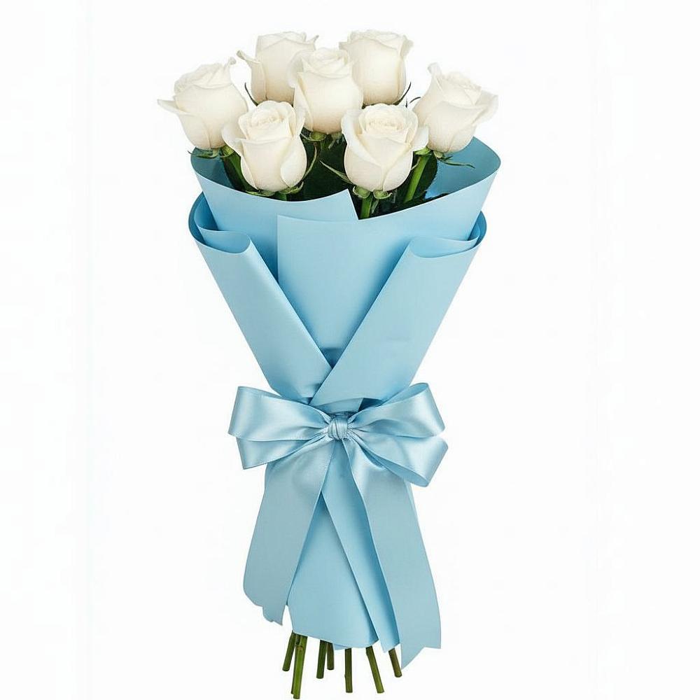 Букет 7 белых роз Проуд в Онеге