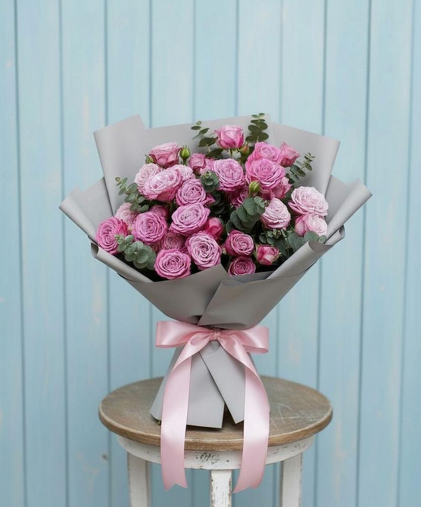 Букет цветов из: Розы в Онеге