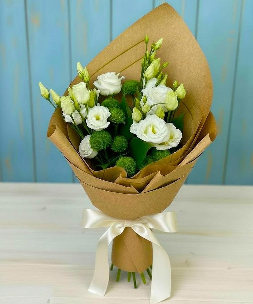 Букет цветов из: Хризантемы и Лизиантусы в Онеге