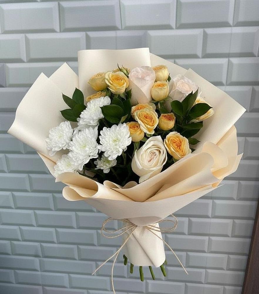 Букет цветов из: Розы и Хризантемы в Онеге