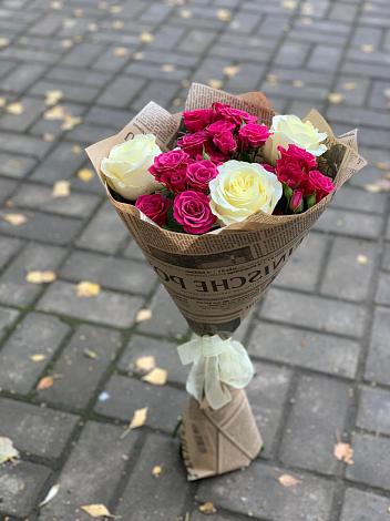 Букет цветов из: Розы в Онеге